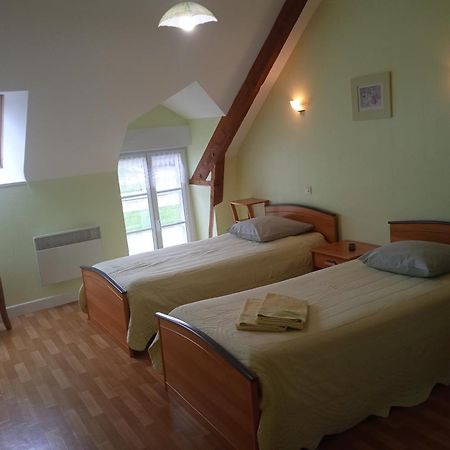 Chambres D'Hotes Le Petit Angle Saint-Broladre Dış mekan fotoğraf